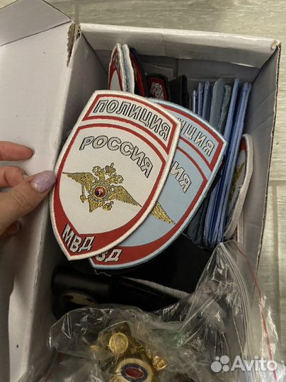 Фурнитура полиция