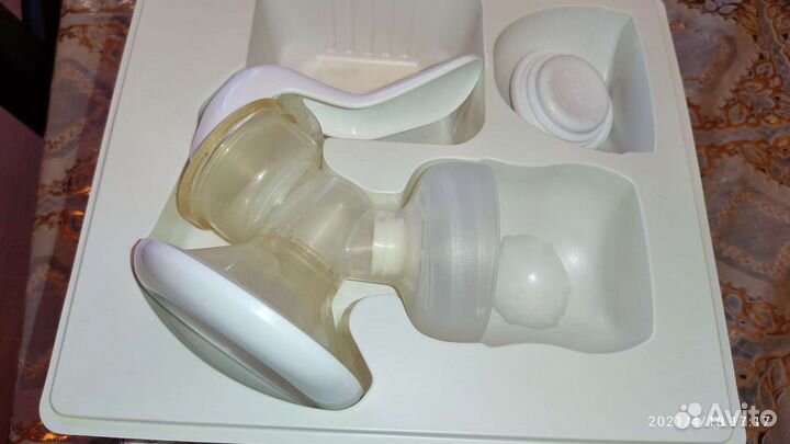 Молокоотсос avent ручной