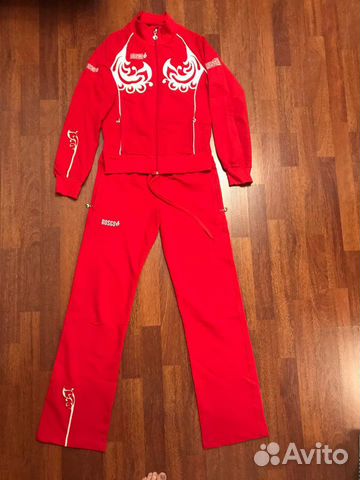 Спортивный костюм