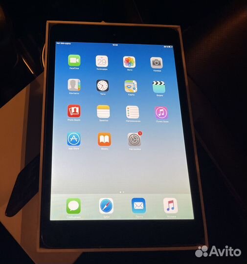 iPad mini 3 64gb Celluar + Sim Wi-Fi