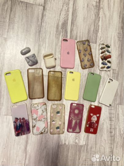Чехолы на iPhone6,7,8,se2020 и airpods