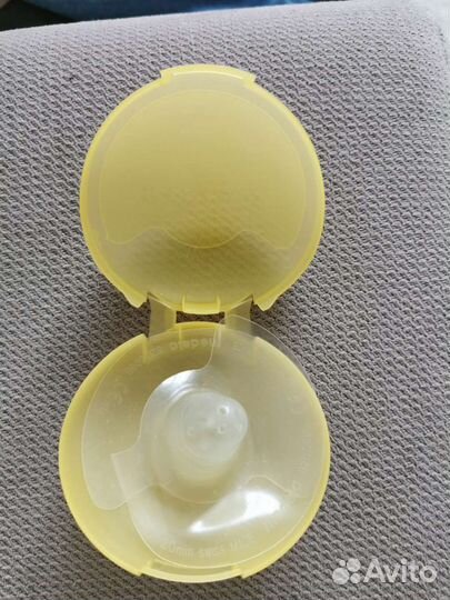 Силиконовые накладки на грудь medela