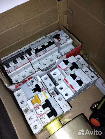 Услуги электрика выезд на дом