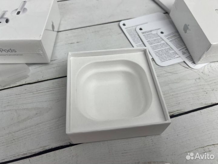 AirPods 4 Гарантия + Доставки + Подарок + Торг