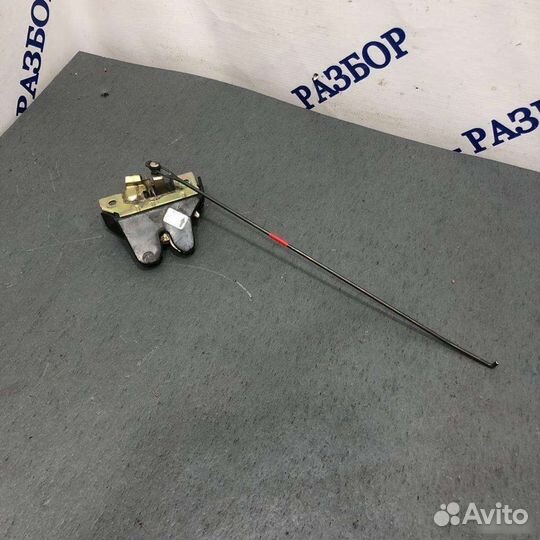 Замок багажника Hyundai Sonata EF 2000