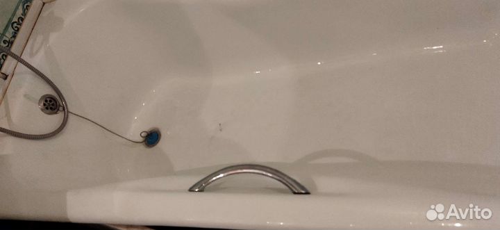 Ванна чугунная