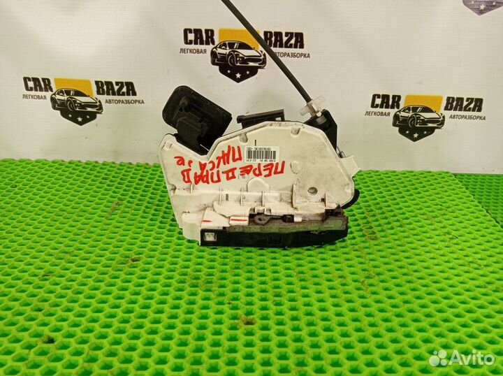 Замок двери передней правой R