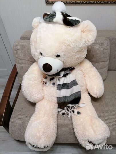 Плюшевый медведь