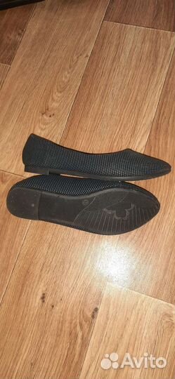 Босоножки новые