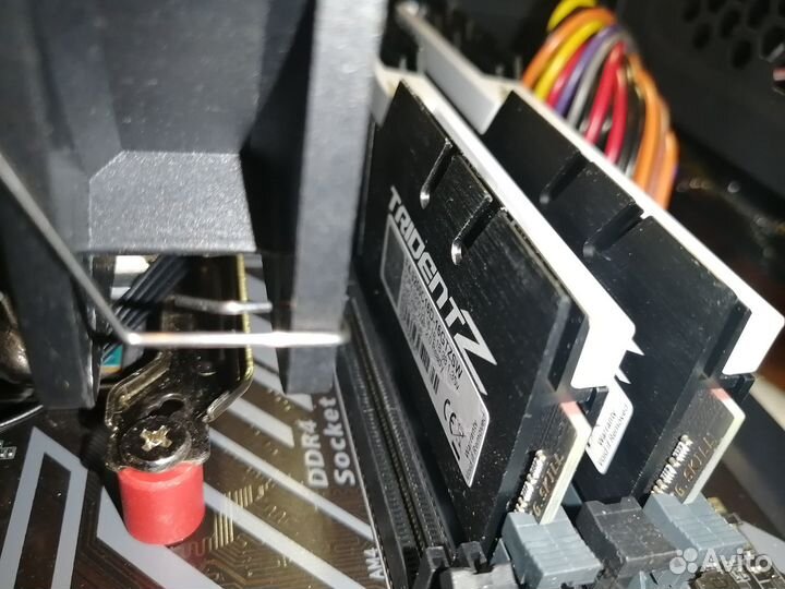 G.Skill Trident 16 Gb DDR4 3200 Мгц (2х8Gb)