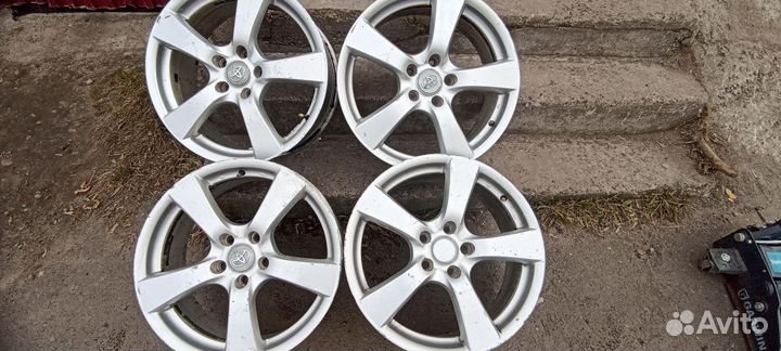 Литые диски r 18 5 114 3 бу