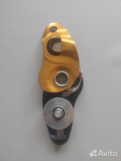 Продам снаряжение Petzl