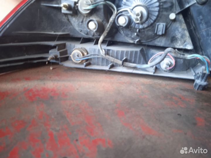 Фонарь правый задний Митсубиси Лансер 9