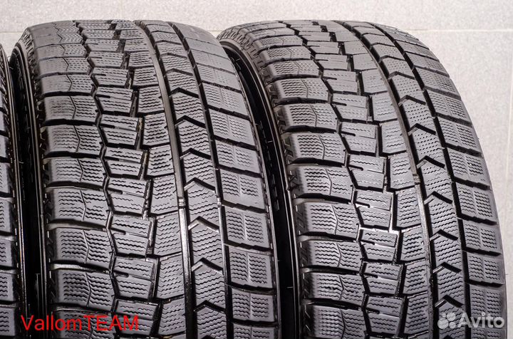 Dunlop Winter Maxx WM02 235/45 R17 94Q