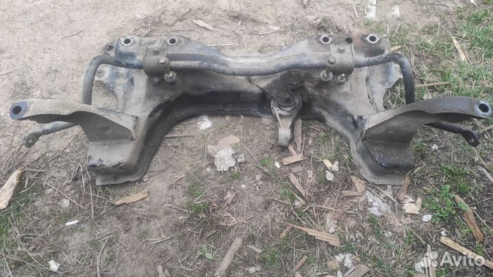 Подрамник передний со стабилизатором форд фокус 1