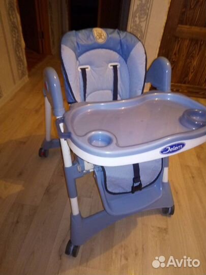 Столик для кормления