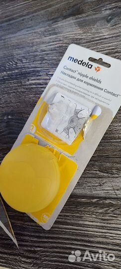 Накладки на грудь Medela Contact размер М