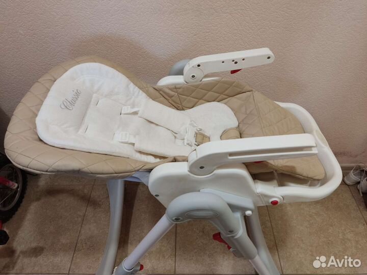 Стульчик для кормления happy baby