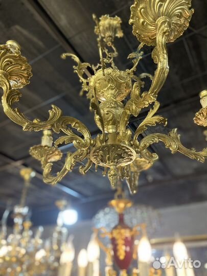 Люстра бронзовая Италия