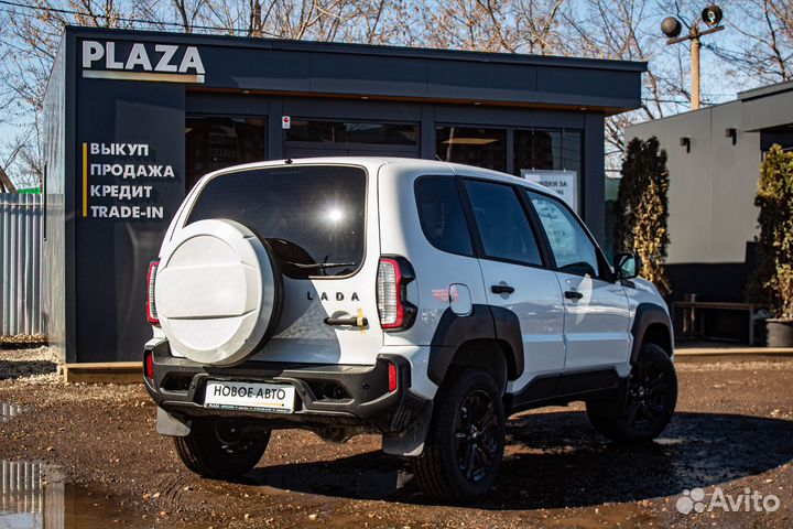 ВАЗ Niva Travel 1.7 МТ, 2024, 597 км