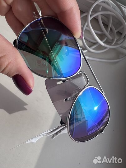 Детские солнцезащитные очки hm