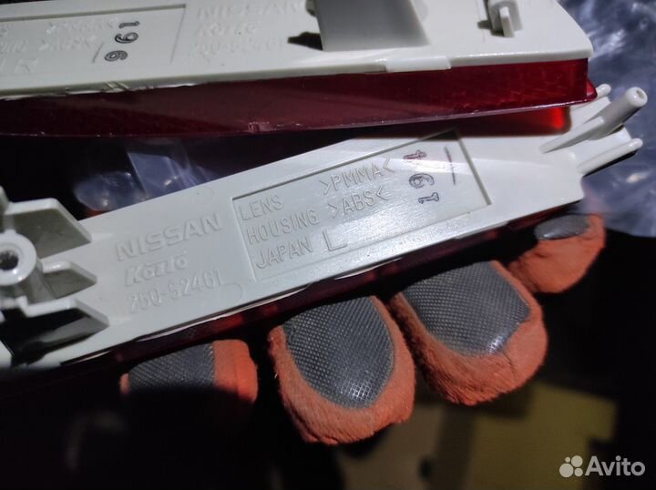 Отражатель левый правый Nissan Juke F15 2011-2019