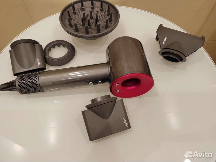 Фен Dyson Supersonic Premium с гарантией