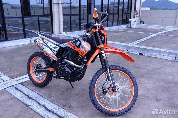 Кроссовый мотоцикл frateli EXC NB330 KKE