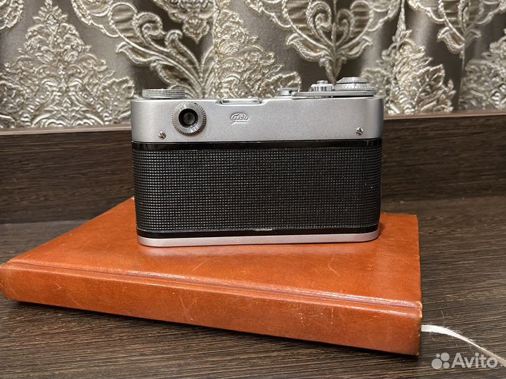 Компактный фотоаппарат