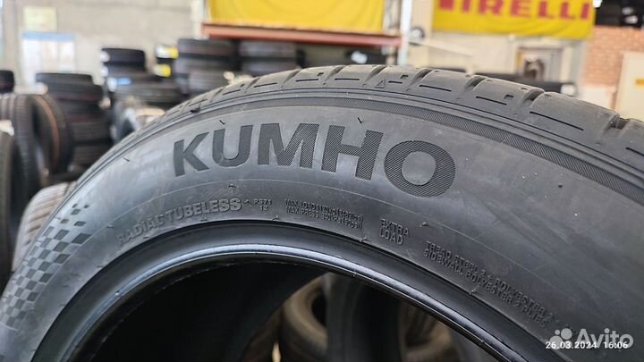 Kumho Ecsta PS71 SUV 285/45 R20 112Y