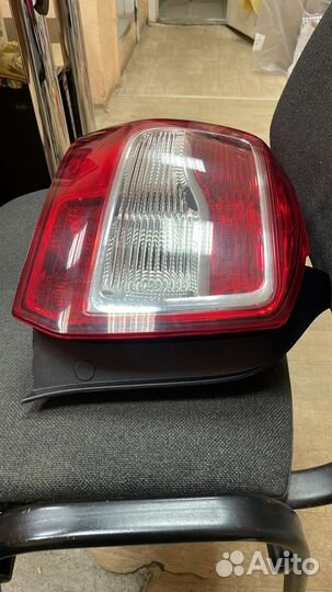Фонарь задний Renault Logan 2