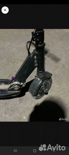 Електроный самокат s3