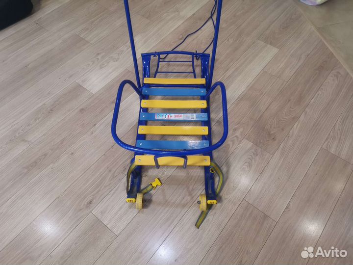 Детские санки с колесами