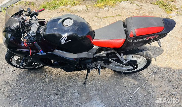 Honda cbr929 в разбор (запчасти)