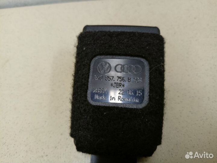 Ответная часть ремня безопасности A1 2010