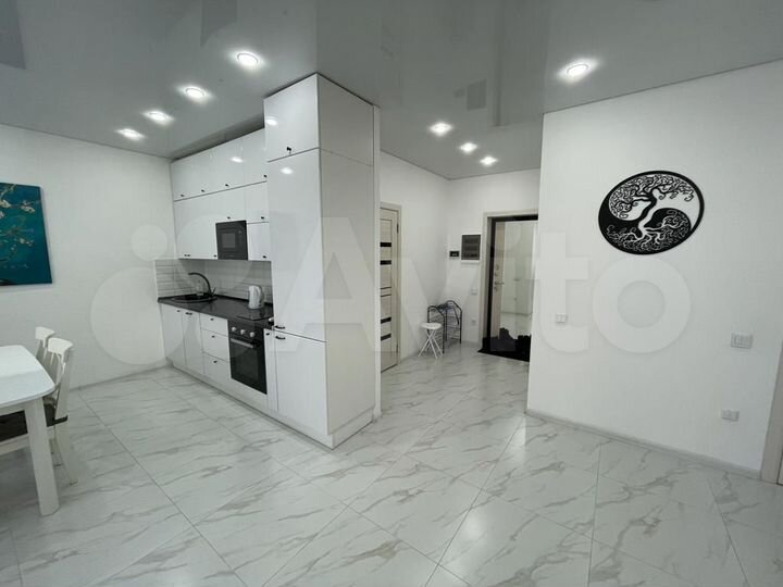 2-к. квартира, 72 м², 6/8 эт.