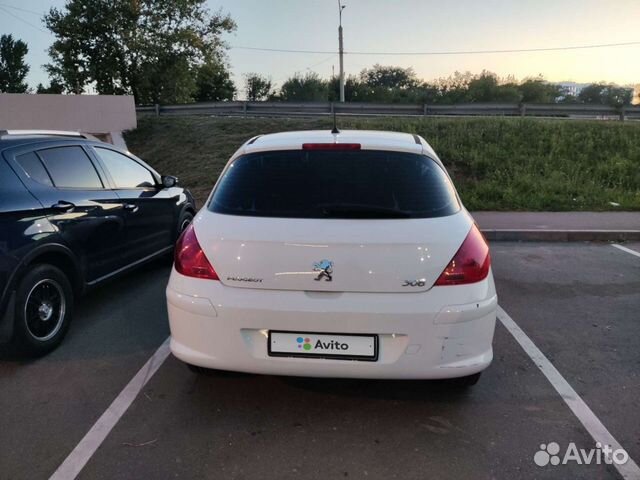 Peugeot 308 1.6 МТ, 2010, 140 000 км