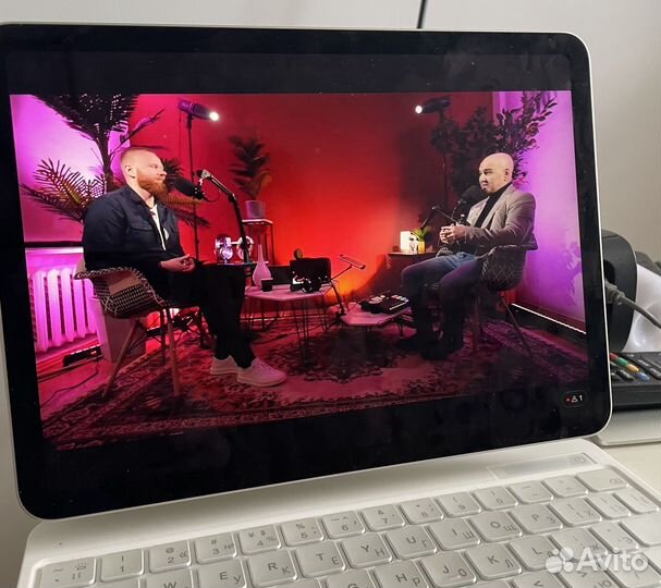 Видеостудия для подкастов, вебинаров, стримов