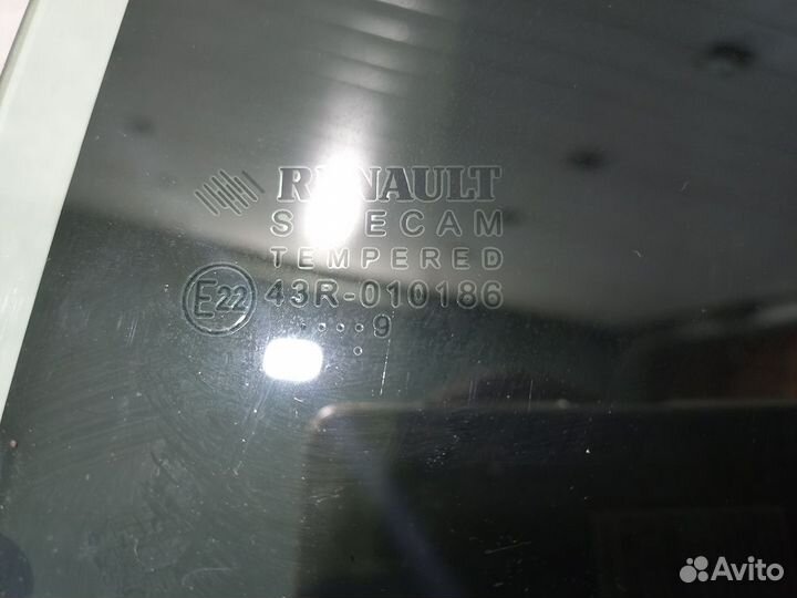 Стекло заднее левое Sandero 2 (2019г)