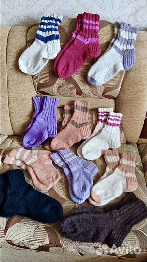 Шерстяные носки ручной вязки