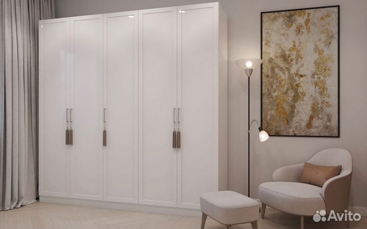 Шкаф распашной