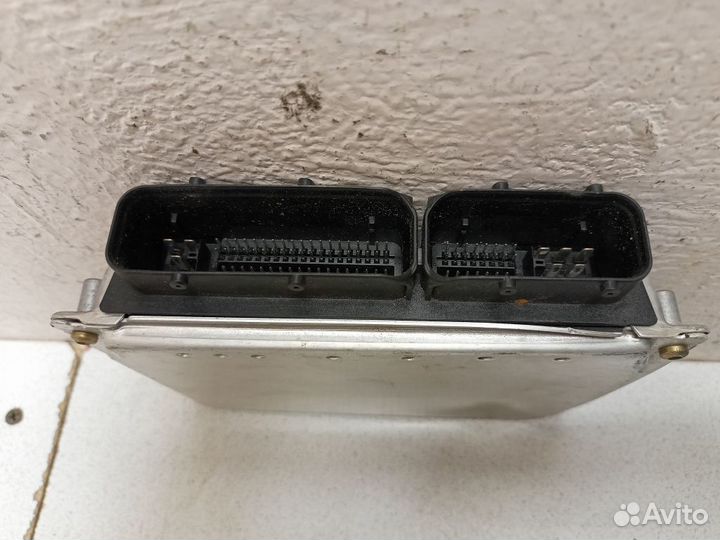 Блок управления двигателем