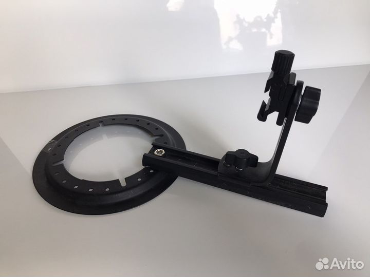 Кронштейн Falcon Eyes L для накамерной вспышки