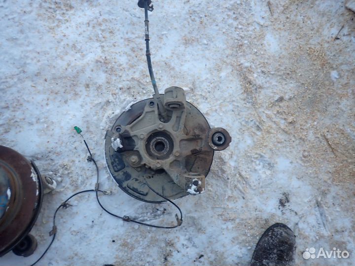 Кулак поворотный задний Suzuki Grand Vitara 05-15