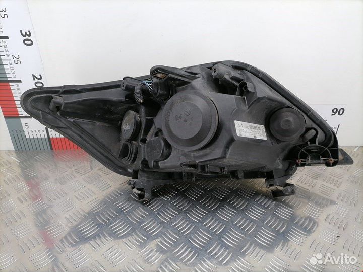 Фара передняя для Ford Kuga 1 1717365