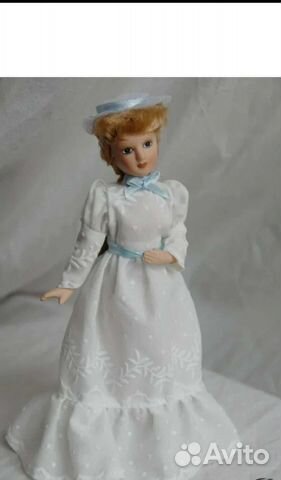 Кукла фарфоровая коллекционная Дамы эпохи