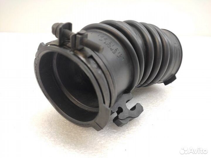 Патрубок воздушного фильтра Mazda Cx-7 L3 218642