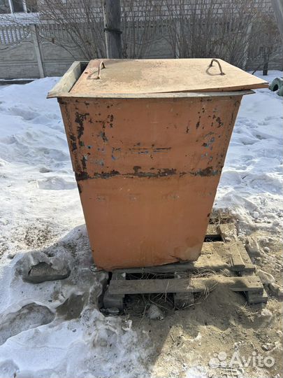 Мусорный контейнер 0,5