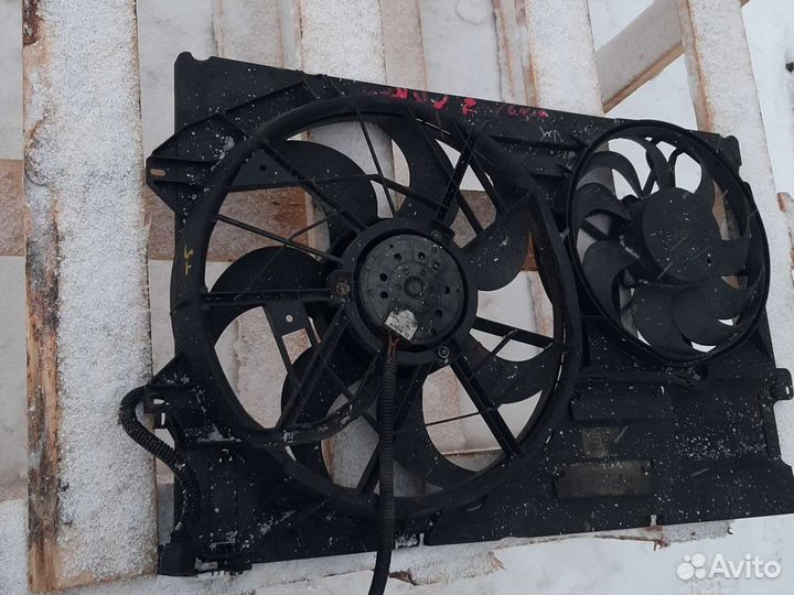 Вентилятор радиатора Фольксваген Т5 T5