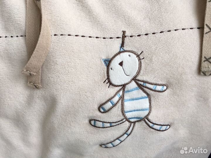 Бампер в кроватку mothercare